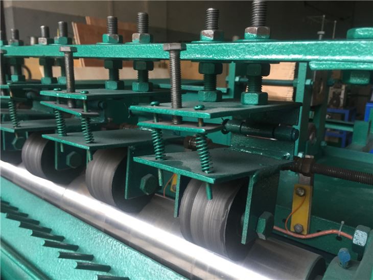 Stainless Steel Scourer Making Machine